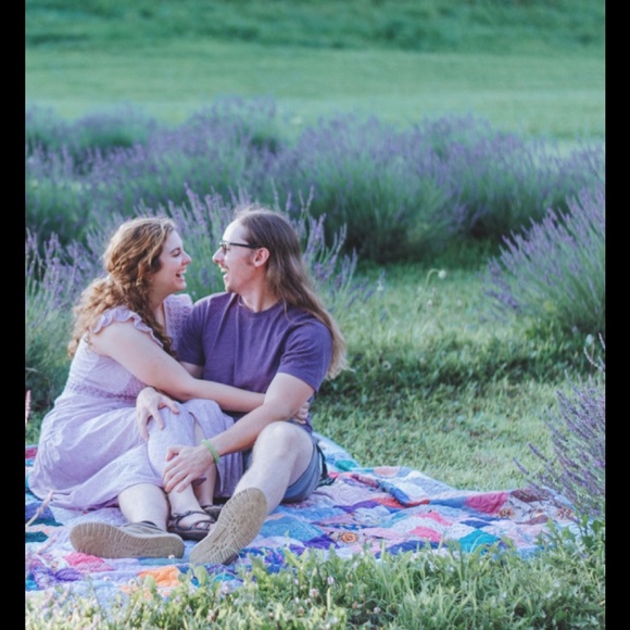 Meet your Posher, Meredith - Picture 12 of 16